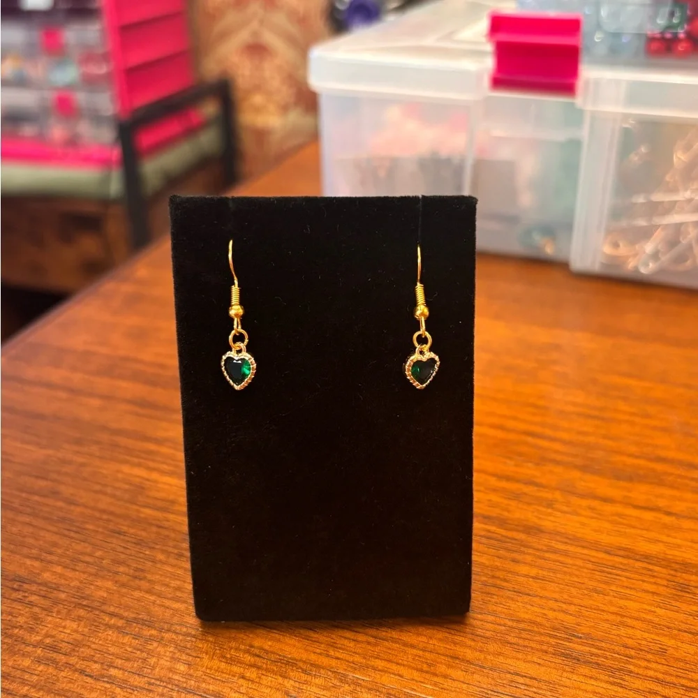 New Gold tone Drop Earrings with Emerald like Accents green for st Patrick’s day